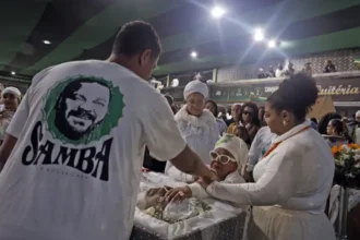 Sambista perfeito: Arlindo é celebrado com festa no Império Serrano