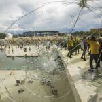 Condenada pelo 8/1 é presa ao chegar no Brasil em voo de deportados