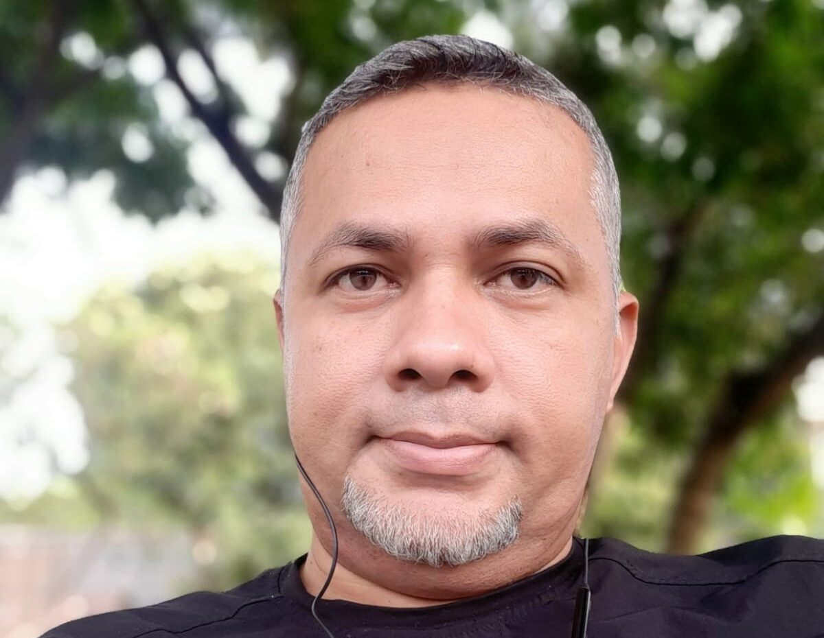 Polícia procura homem investigado por furto e estelionato contra idosas