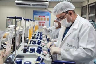 Hemoam envia 4.800 bolsas de plasma para a produção de medicamentos na Suíça