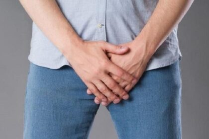 Dor e infecção podem ser sinais de fimose, alerta urologista