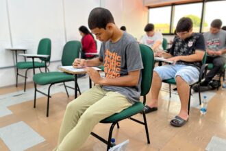 Inscrições para o Vestibular e SIS da UEA encerram na quinta-feira