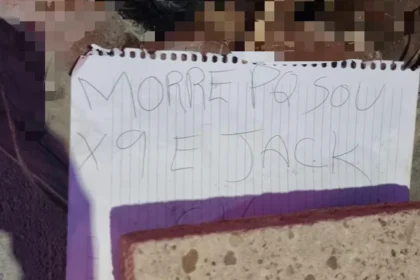 Corpo é encontrado com bilhete de ‘X9 e Jack’ nas costas