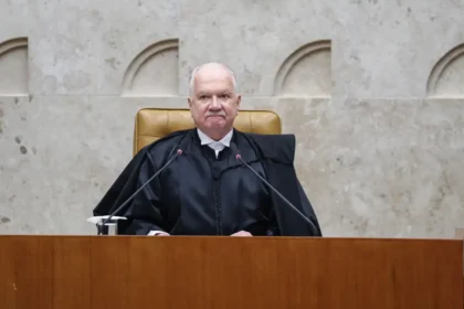 Fachin toma posse no cargo de presidente do STF