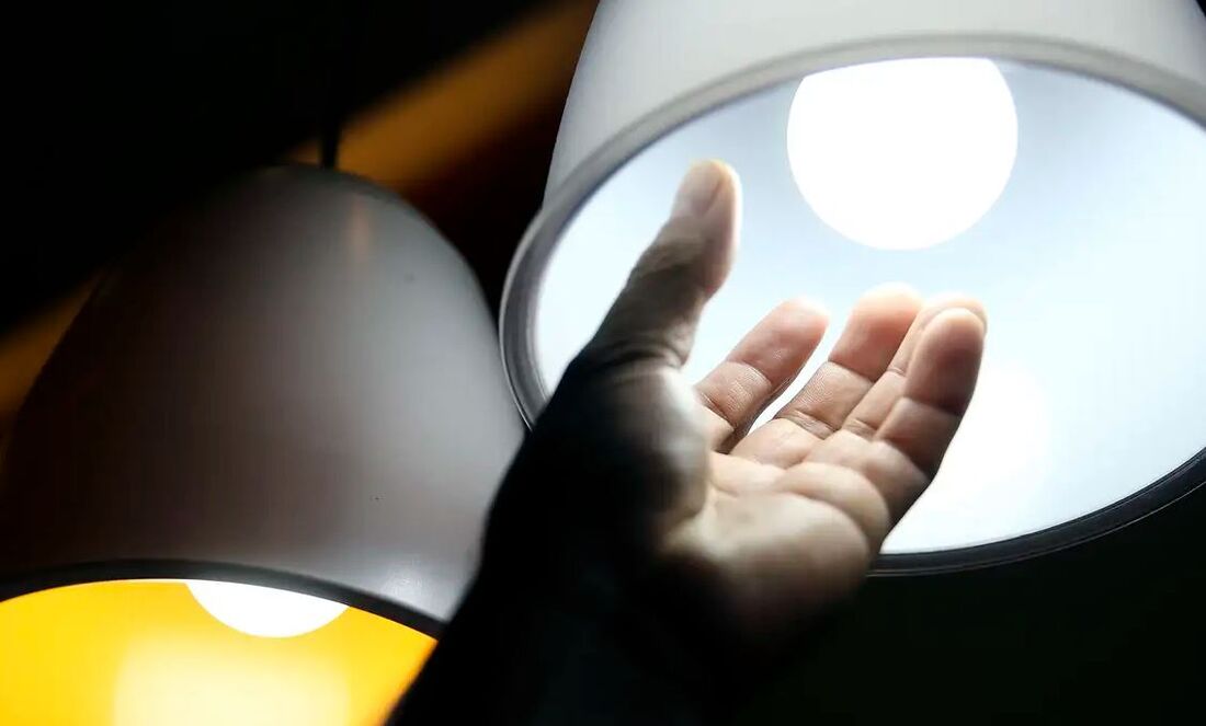 Gratuidade em conta de luz para baixa renda vai à sanção presidencial