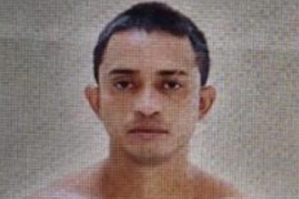 Polícia divulga imagem de homem procurado por envolvimento em homicídio praticado em Manacapuru