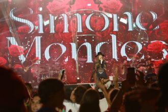 Simone Mendes, John Veiga, Jyou Guerra e George Japa abrem primeira noite do festival no palco Malcher