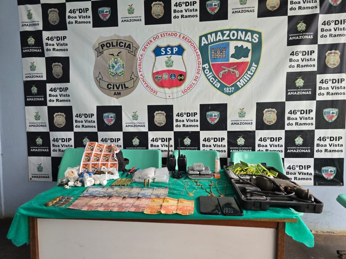 Mãe e filho são presos por envolvimento com tráfico de drogas e organização criminosa, em Boa Vista do Ramos