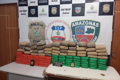 Homem é preso e adolescente apreendido com 107 tabletes de drogas, em Jutaí