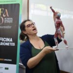 Festival Amazonas de Ópera leva oficinas e espetáculos de marionetes para escolas da rede pública