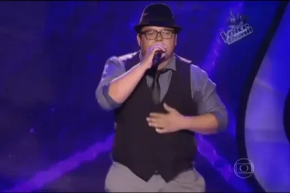 Cantor Elias Moreira, ex-The Voice Brasil, morre aos 39 anos em Manaus