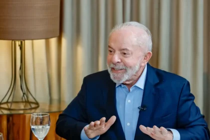 Rubio faz contato com chanceler brasileiro para tratar de tarifaço