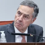Luís Roberto Barroso anuncia aposentadoria do STF