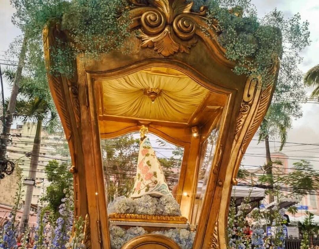 Círio 2025 ganha as ruas de Belém após missa na Catedral da Sé