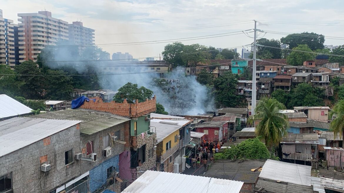 Prefeitura mobiliza ações integradas e presta assistência às famílias afetadas por incêndio no bairro São Jorge