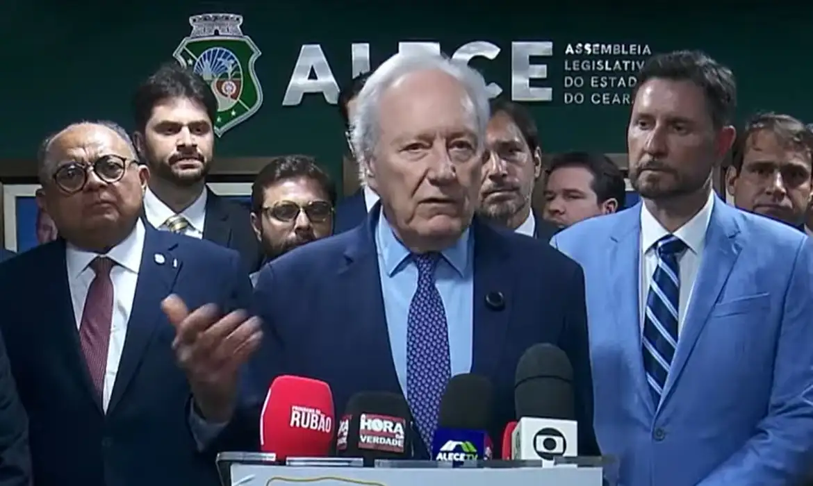 Lewandowski diz que não recebeu pedido de apoio à operação no Rio