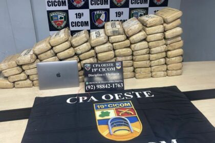Polícia apreende 70 tabletes de maconha e carro de luxo após perseguição em Manaus