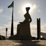 STF estabelece fim do processo de Bolsonaro, Torres e Ramagem