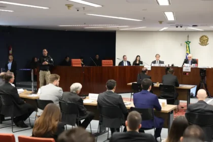 STF rejeita recurso e mantém condenação de Bolsonaro na trama golpista