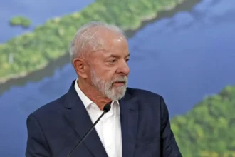 Lula sanciona lei que amplia isenção do IR para salários até R$ 5 mil