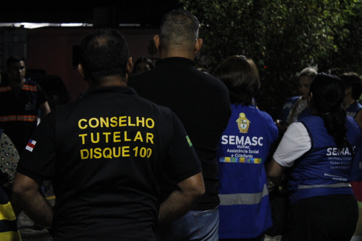 Ação integrada combate à exploração infantil na praça do Eldorado