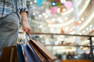 Fecomércio AM divulga o resultado da pesquisa de intenção de compras do consumidor para o Natal 2025