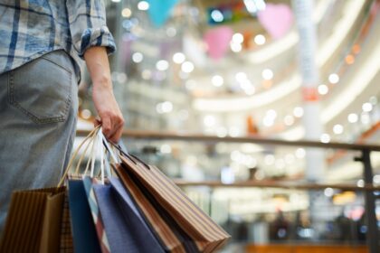 Fecomércio AM divulga o resultado da pesquisa de intenção de compras do consumidor para o Natal 2025