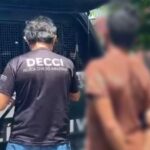 Filho é preso em flagrante por crimes de violência psicológica contra a mãe idosa, em Manaus