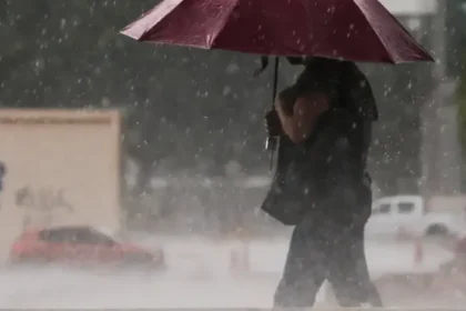 Manaus registra chuva intensa nesta sexta-feira (19)