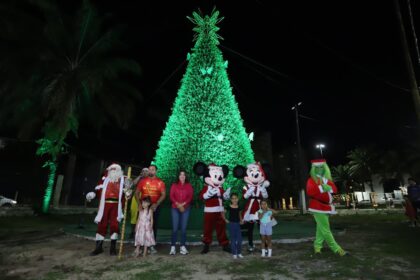 Composta por mais de cinco mil mudas, prefeitura inaugura ‘Árvore Viva’ no CSU do Parque 10