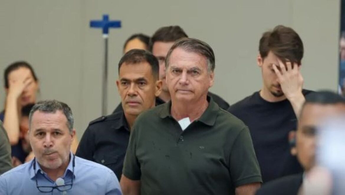 Moraes autoriza Bolsonaro a fazer exames no hospital após sofrer queda