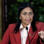 Delcy Rodríguez toma posse como presidente interina da Venezuela
