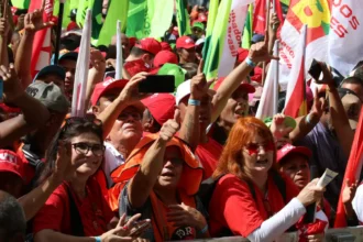 Sindicatos celebram salário mínimo e defendem melhoria em reajustes