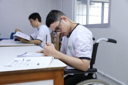 Matrículas 2026: Transferência e matrícula de novos alunos com deficiência inicia na segunda-feira