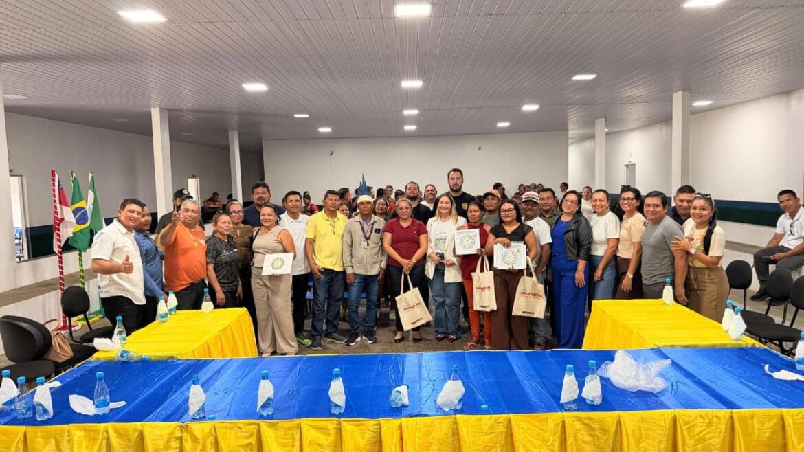 Escolas indígenas superam 95% de cobertura vacinal e recebem selo do projeto Juntos pela Vida, do MPAM, em Amaturá