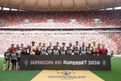 Corinthians vence Flamengo e é bicampeão da Supercopa Rei