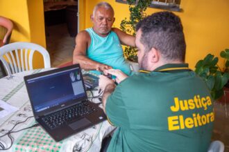 TRE-AM garante atendimento domiciliar para eleitores em Manaus