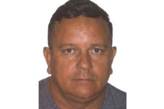 Polícia procura comandante de lancha que naufragou no Encontro das Águas