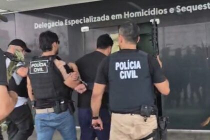 Polícia prende homem foragido por homicídio no bairro Jorge Teixeira