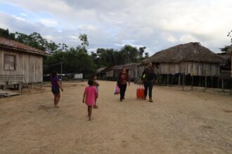 Defensoria Pública atende mais de mil indígenas em jornadas de até 14 horas no Vale do Javari