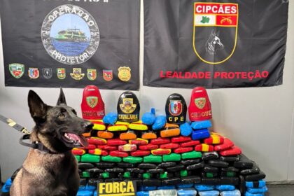 Bases fluviais apreendem 218 quilos de drogas em embarcações no Rio Solimões, durante final de semana