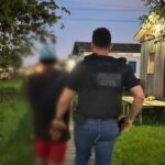 Homem é preso em flagrante por esf@quear a própria companheira, em Eirunepé