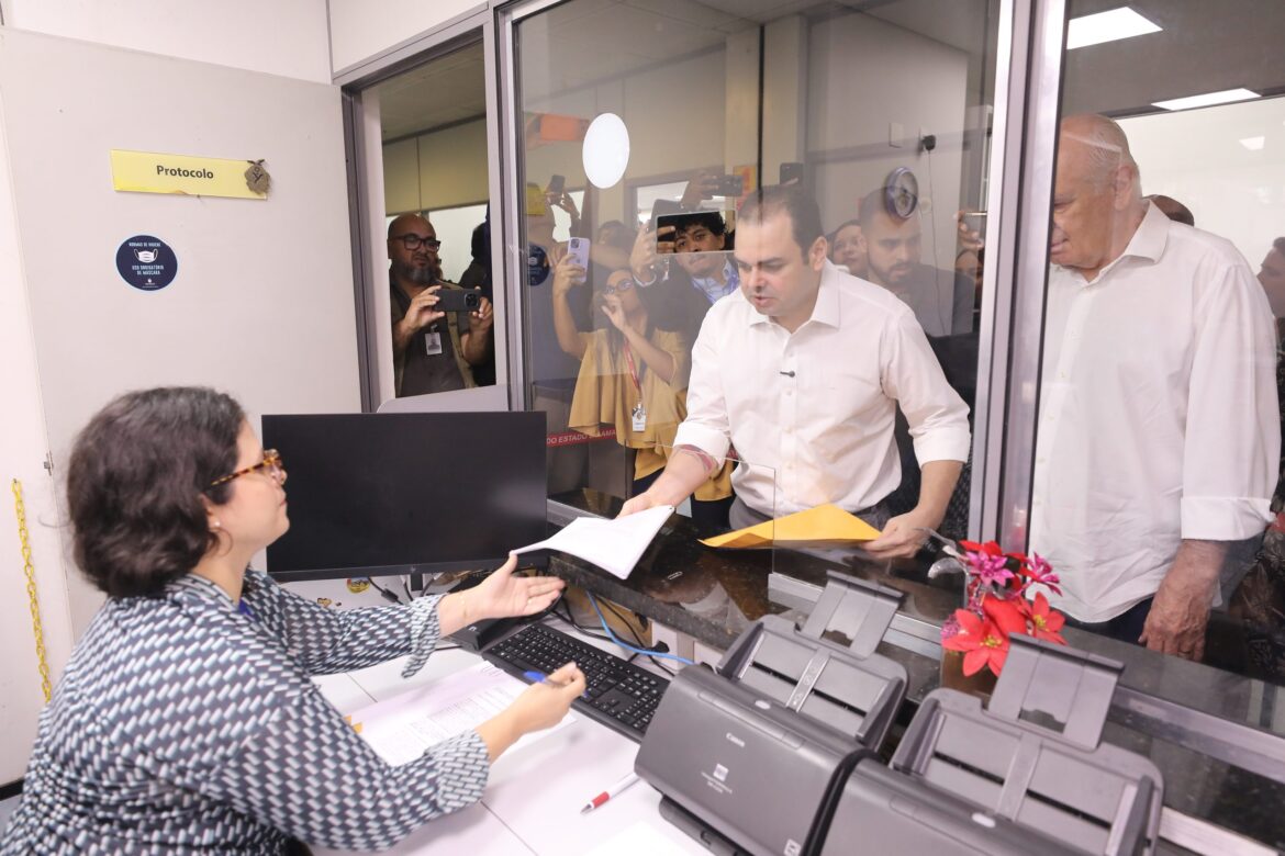 Primeiras chapas são inscritas para eleição indireta ao Governo do Amazonas, marcada para 4 de maio
