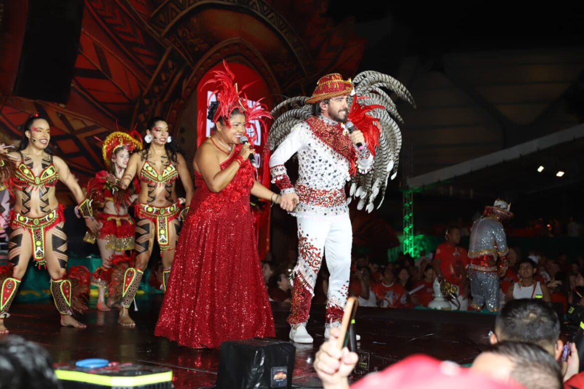 Lançamento do álbum do boi Garantido ‘Parintins: Portal do Encantamento’ avermelha o Sambódromo em Manaus