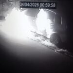 Vídeo: carro de policial é incendiado no Santo Antônio em Manaus