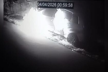 Vídeo: carro de policial é incendiado no Santo Antônio em Manaus