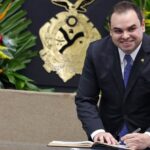 https://amazoniasemfronteira.com.br/roberto-cidade-e-o-novo-governador-do-amazonas/