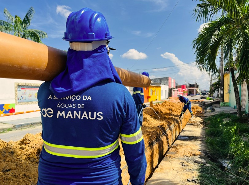 Obra da Águas de Manaus interdita temporáriamente trecho da avenida Coronel Teixeira