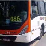 Passageiro é assassinado com tiro na cabeça dentro de ônibus em Manaus