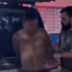 Homem é preso em flagrante após matar filhote de cachorro com golpes de arma branca, em Manacapuru
